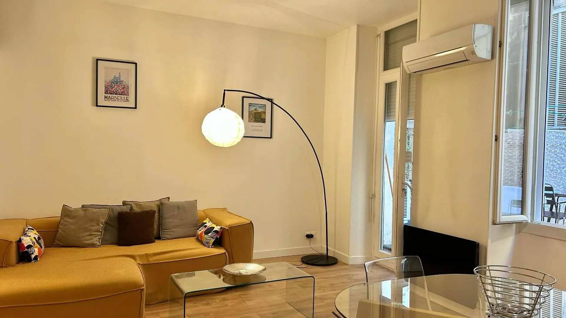 Chez Marie Et Romain- Appartement De Charme Au Coeur De La Joliette Proche Panier Centre Ville Marseille