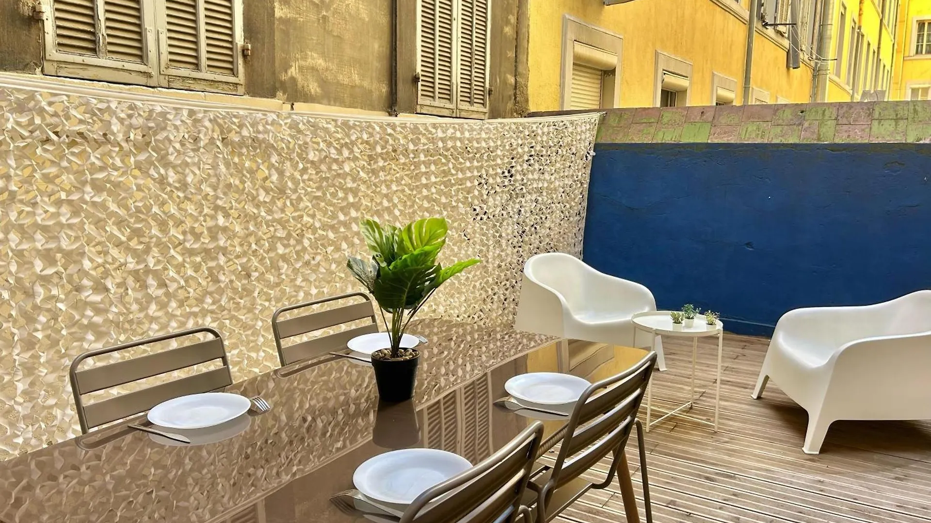 Chez Marie Et Romain- Appartement De Charme Au Coeur De La Joliette Proche Panier Centre Ville Marseille