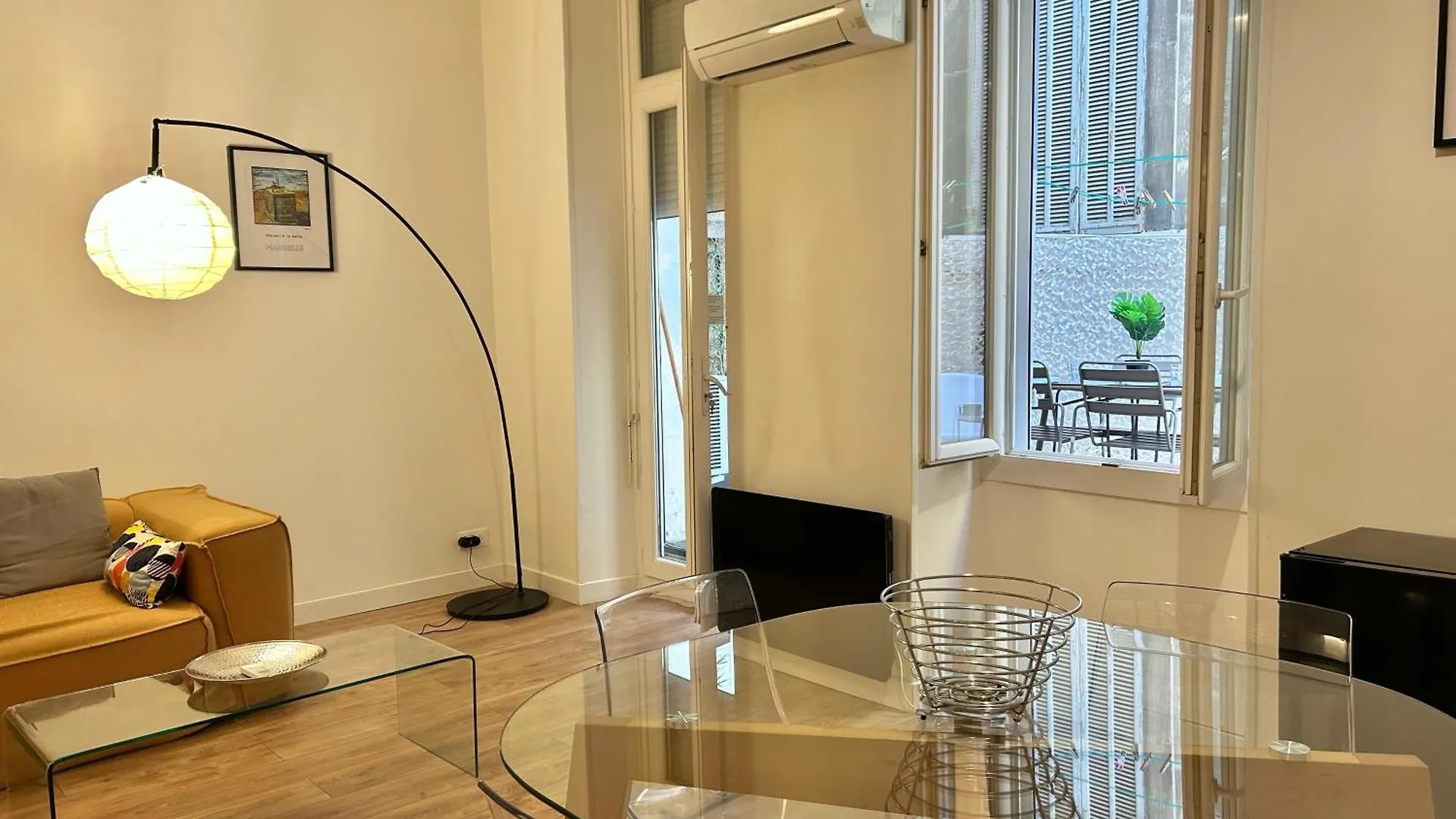 Chez Marie Et Romain- Appartement De Charme Au Coeur De La Joliette Proche Panier Centre Ville Marseille