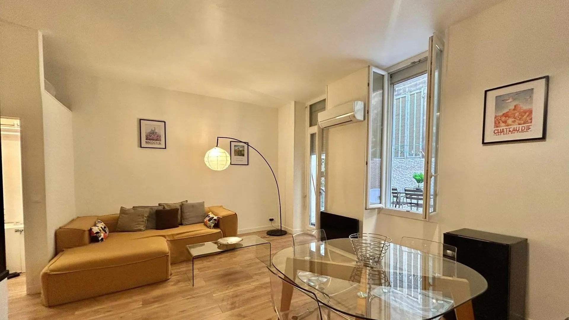 Chez Marie Et Romain- Appartement De Charme Au Coeur De La Joliette Proche Panier Centre Ville Marseille France