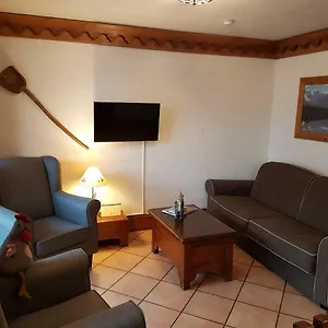 https://la-ginabelle-gala.hotels-rhonealpes.com